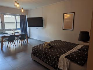 Ermou Downtown Suites by Athens Urban Retreat - Atene - 3