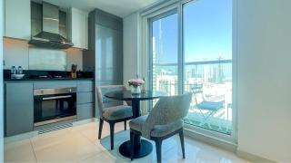 Keyrock Living - Studio with Burj Khalifa View - 8