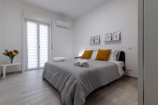 GuestHost - Sicilian Dream - Modern Central Apartment - 0