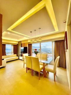 Avida Towers Condo Near Peoples Park and Roxas Night Market - 5