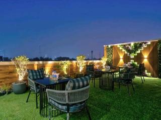 Hotel Hanuwant Place - 3 Minutes By Walk Aerocity Metro Station - New Delhi - 0