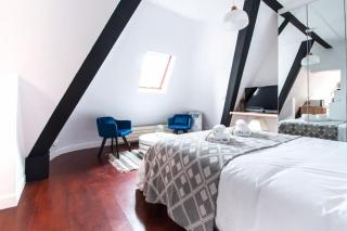 CIA - Avenue Hoche Studio - Paris - 1