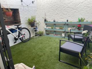 Apto esq 4 Mares, con parrillero y todas las comodidades - 2