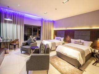 Tripod By Pedestal Hotel - Owerri - 9