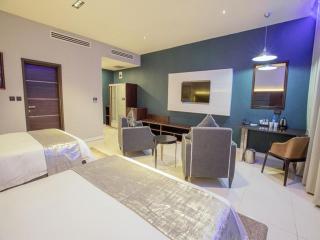 Tripod By Pedestal Hotel - Owerri - 6