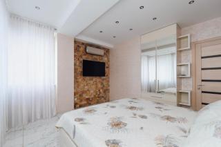 Sky High Living in a Modern 1-Bedroom Retreat - Chişinău - 7