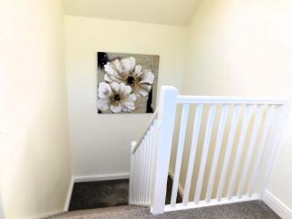 2 Old Dairy Court - 2