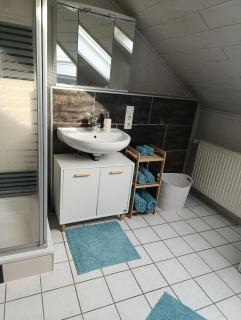 Apartment mit Loggia - Freisen - 1