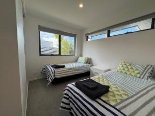 Rose Villa - Kingston Beach - 4