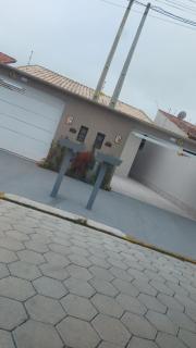 Casa com piscina e espaço churrasco Itanhaem - 0