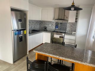 VII-Elegante penthouse para 8 personas con free parking - Cuenca - 0