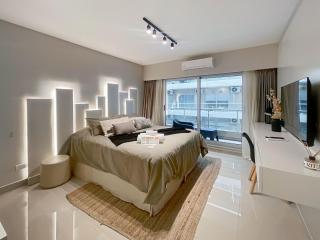 Estudio Moderno y Acogedor en San Telmo con Piscina y Servicios Exclusivos - Buenos Aires - 0