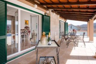 Countryside Villa With Pool, Three Bedrooms - Vučevica - 7
