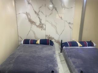 VIII-Exclusivo departamento junto a la Calle Larga del centro histórico con capacidad para 8 personas - Cuenca - 5