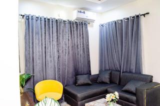 Furnished studio apartment in a secure and serene part of Ibadan - Ibadan - 7