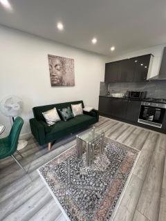 Guest house in london - Edgware - 9