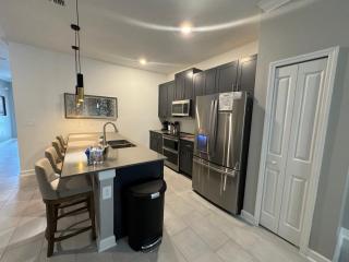 5BR w/Private Pool | Luxury at Storey Lake - 4