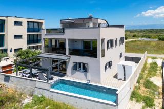 Villa Beverly Hills, Heated Pool, Jacuzzi, 12 People - Zadar - 0