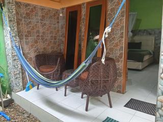 Pelangi Homestay Bungalow Gili gede - 4