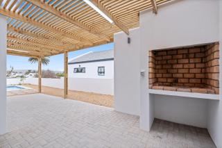Sunlit Oasis Ocean & Golf Retreat - Stompneusbaai - 9