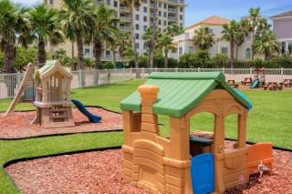 Private Garden Patio Near Pool Beachfront Resort - 7