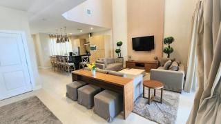 7639- Encantadora Casa com 3 Suítes no Magic Village Yards, Perto da Disney e da Rota 192 - 5