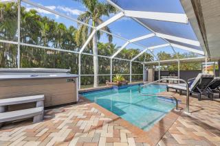 Heated Pool, Hot Tub, Grill, Lanai Dining & More - Villa Simply Blessed - Roelens - Cape Coral - 8