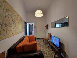 La Finestra sui Giardini by Holiday World - Genova - 4