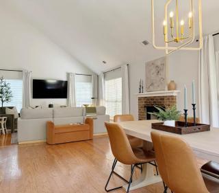 Charming Cottage for Family and Dogs near Beach & City - Savannah - 0