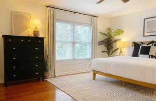 Coastal Oasis w Pool Near Beach and Downtown! - Savannah - 6