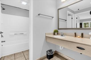 Upscale 1BR Suite - Two Queens Pool - Near Disney - Orlando - 1