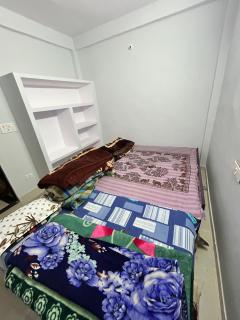 Mahadev Mahakumbh Homestay Inn - Jhūsi - 4