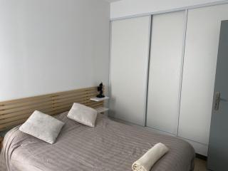 Modern and Cosy Apartment - 4