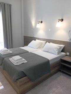 Hermes - Agia Marina - 1