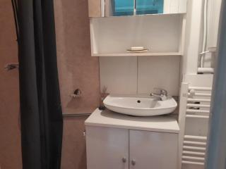 Appartement privatif tout equipé en bord de rivière - Figeac - 4