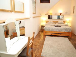 Old Town & Parking Assistance - 8