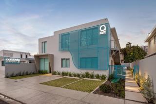 Aquabella 2 Ocean Breeze Getaway in Isla Verde - San Juan - 3