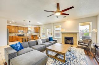 5 Mi to Randolph AFB Spacious Cibolo Haven! - 9