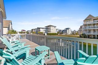 3 Palm- 4 Bd 3 Ba Island Park Home 2 Blocks From Beach in Island Park! - Ocean Isle Beach - 1