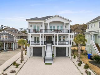 Spacious 5-Bedroom Home in Ocean Isle Beach - Perfect for Family Getaways! - Ocean Isle Beach - 9
