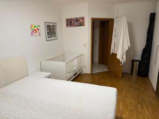 Zentrale Wohnung Nähe Flughafen und Messe - Cologne - 2