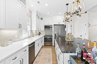 A Shore Thing at Ocean Isle Beach, 5 bedroom 5 bathroom, private pool and spa - Ocean Isle Beach - 7