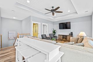A Sunny Daze Ocean Views, Elevator, Heated Pool 5bd 5ba! - Ocean Isle Beach - 1