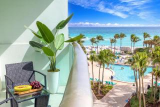 Modern 1 BDR Oceanview with direct beach access! - Hollywood - 0