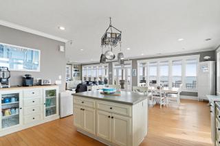 Experience luxury at On The Rocks, spacious 4 bedroom retreat with private pool! - 8