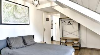 La Voute Chambérienne GRAND T2 61m2 - Vue Montagnes - TV 4K Géante - WIFI-Fibre - Machine à Laver - Lave Vaiselle - Parking - Confort - Spacieux - 7