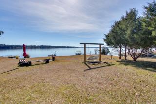 Waterfront Gem with Fire Pits and Dock in Georgetown - 0