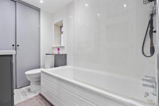Stylish 1BR Fulham Flat with Private Patio - Londra - 2