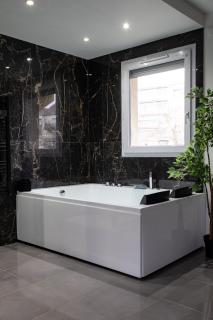 Evasion romantique avec jacuzzi - Savigny-le-Temple - 6