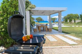 Renee Beach Front Executive Luxury Villa - Soroni - 6